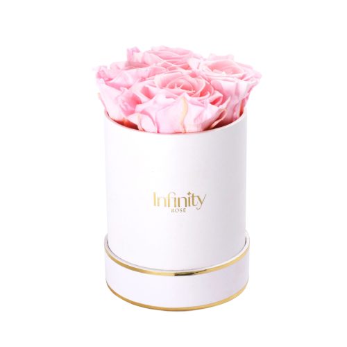 src="flower-box-mini.jpg" alt="średni flowerbox różowe róże białe pudelko gold">
