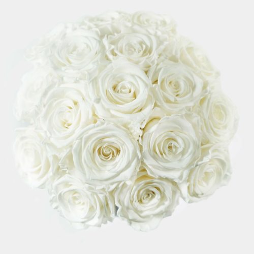 src="flower-box-bukiet.jpg" alt=flowerbox bukiet białe róże top">