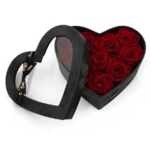 Flower box Infinity Rose czarne serce z czerwonymi różami